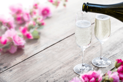 Prosecco and Glasses with flowers